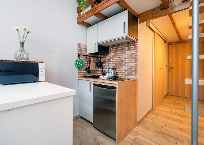 Piotrkowska With Mezzanine By Bookinghost Appartement