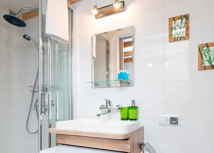 Piotrkowska With Mezzanine By Bookinghost Appartement *